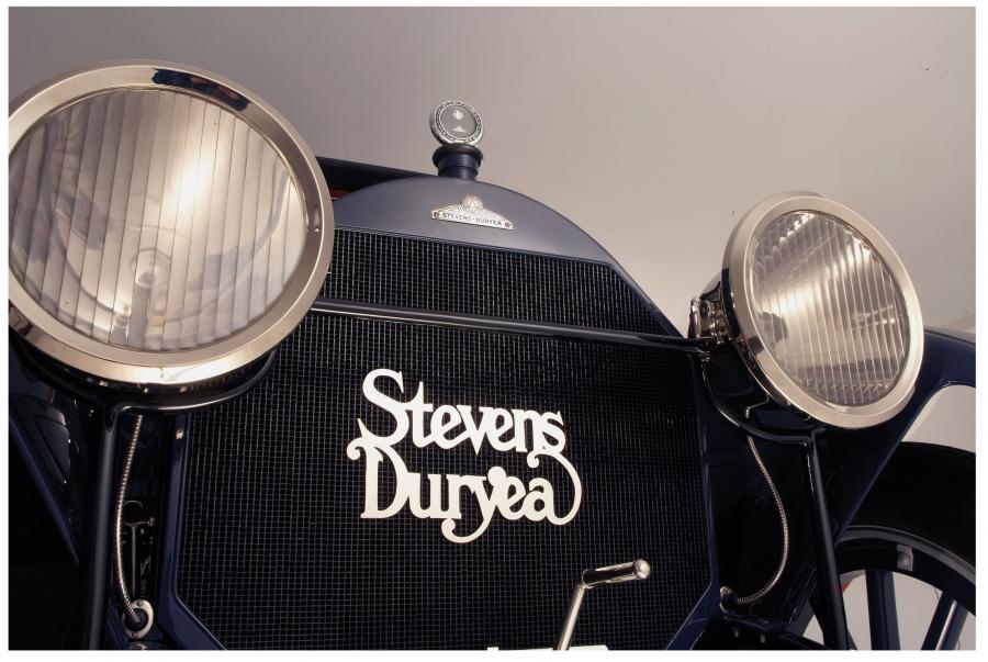Детали экстерьера Stevens-Duryea Model C-Six 5-Passenger Touring 1913 года  (фото 43 из 55)